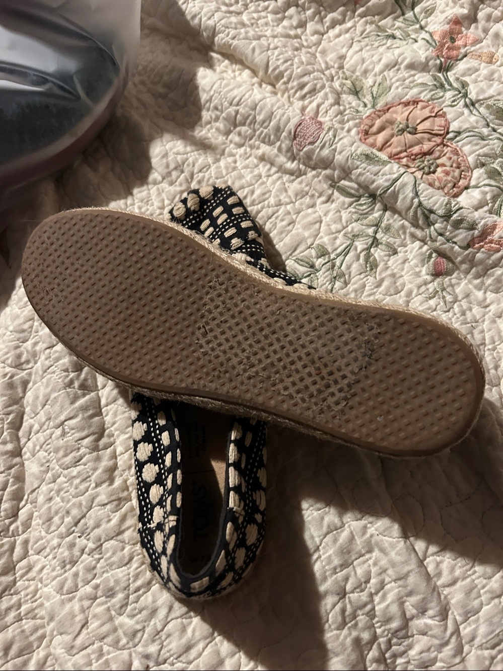 Slip ons - Picture 2 of 3